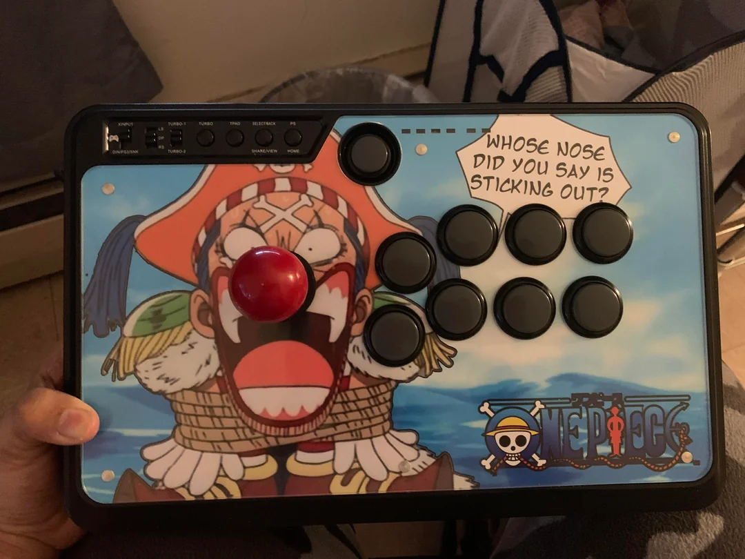 My One Piece custom art finally came in for my Mayflash F500